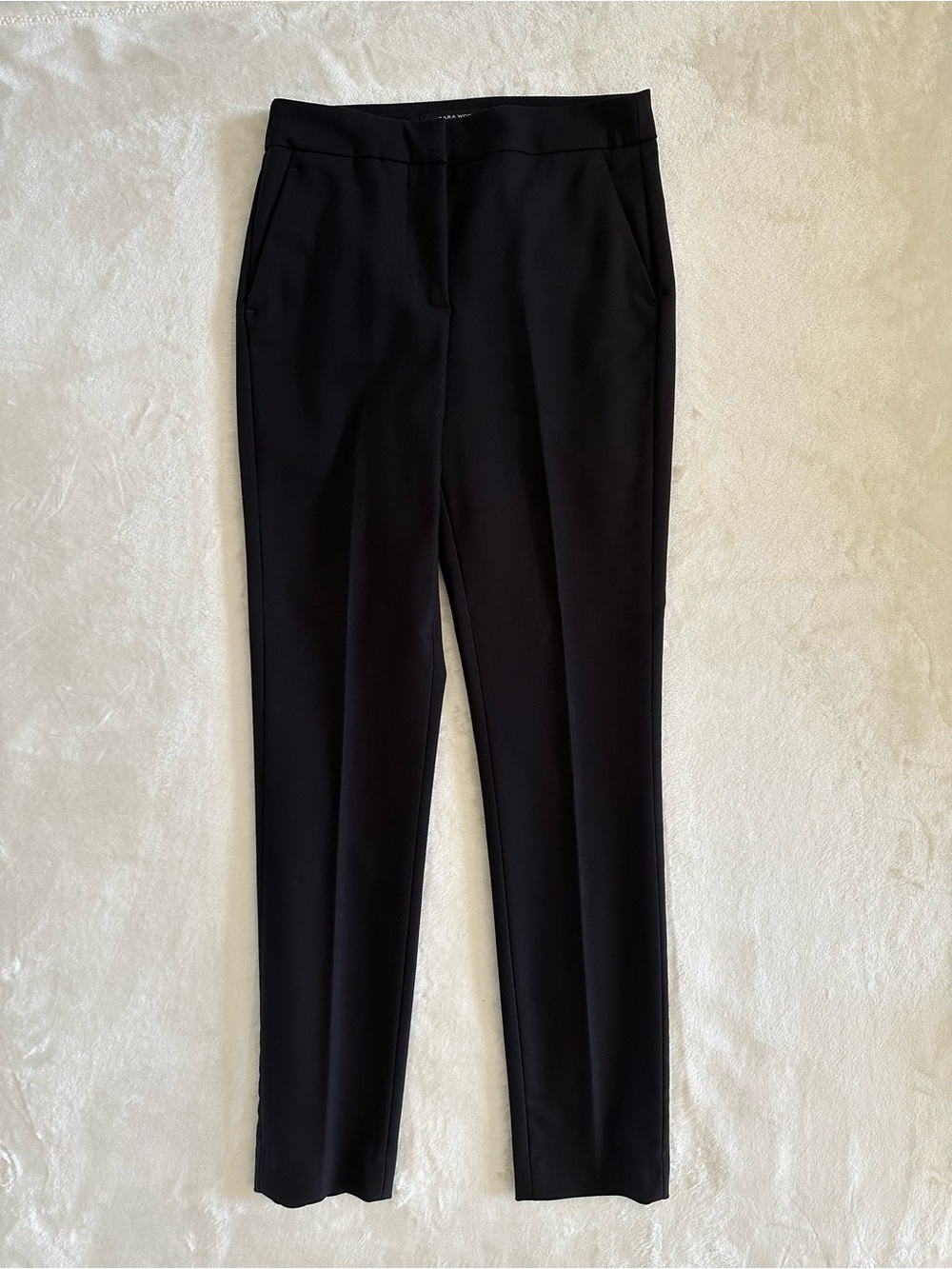 Zara Woman Black Tailored Slim Fit Pants Size 2 Runs Small